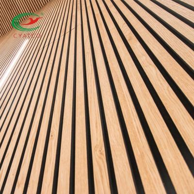 Odorless ανθεκτικά ακουστικά ξύλινα Slats, πυρκαγιά - Fluted ξύλινες επιτροπές καθυστερούντω